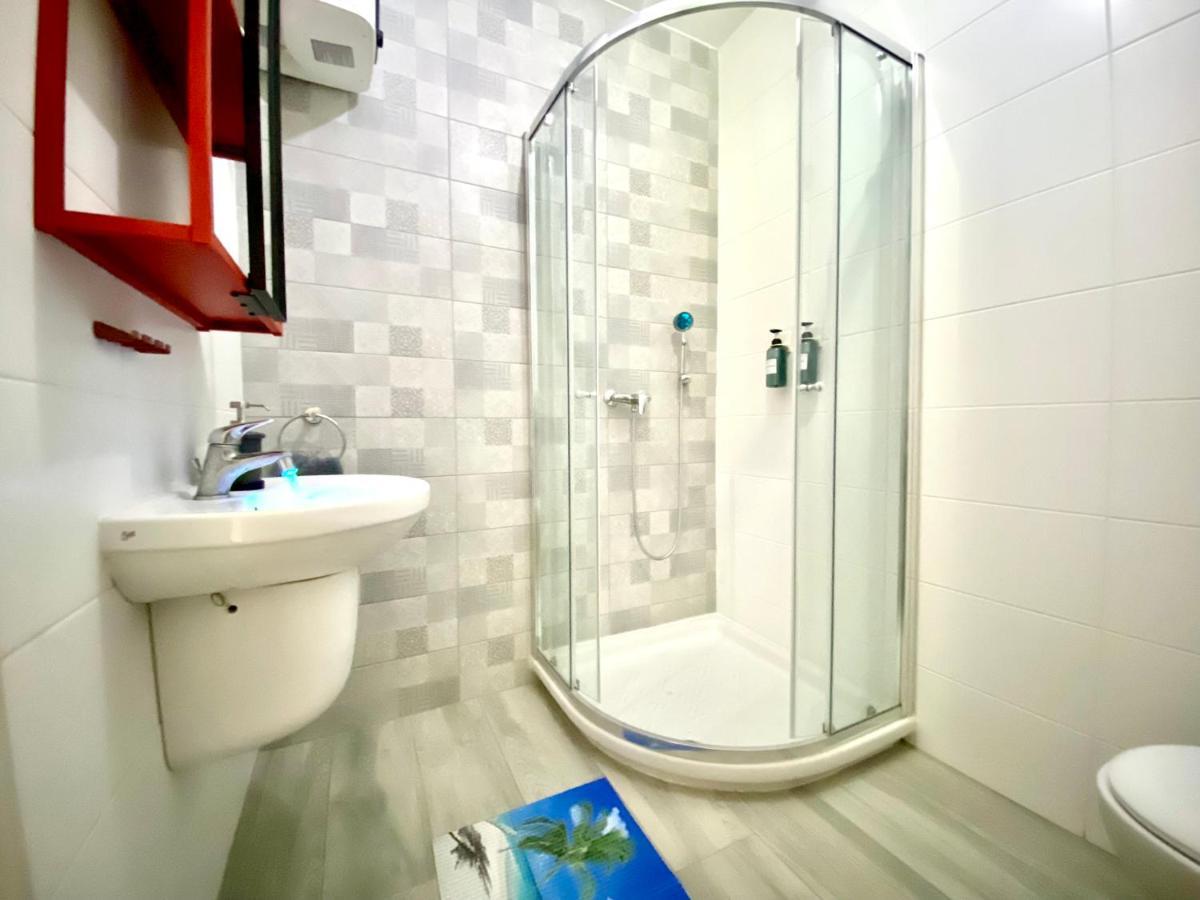 Central- Private En-Suite With Balcony In Shared Residence Pietà Eksteriør bilde
