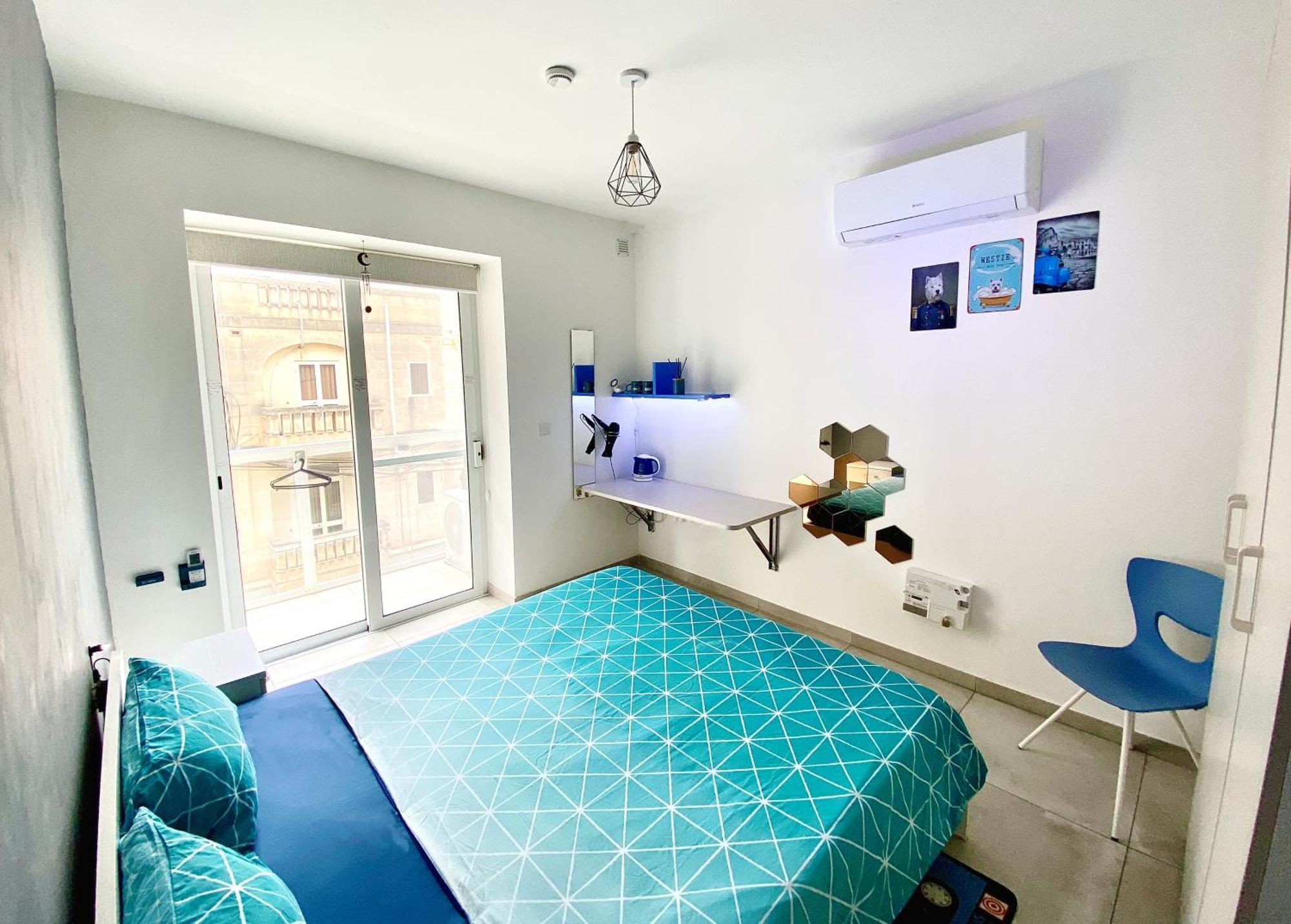 Central- Private En-Suite With Balcony In Shared Residence Pietà Eksteriør bilde